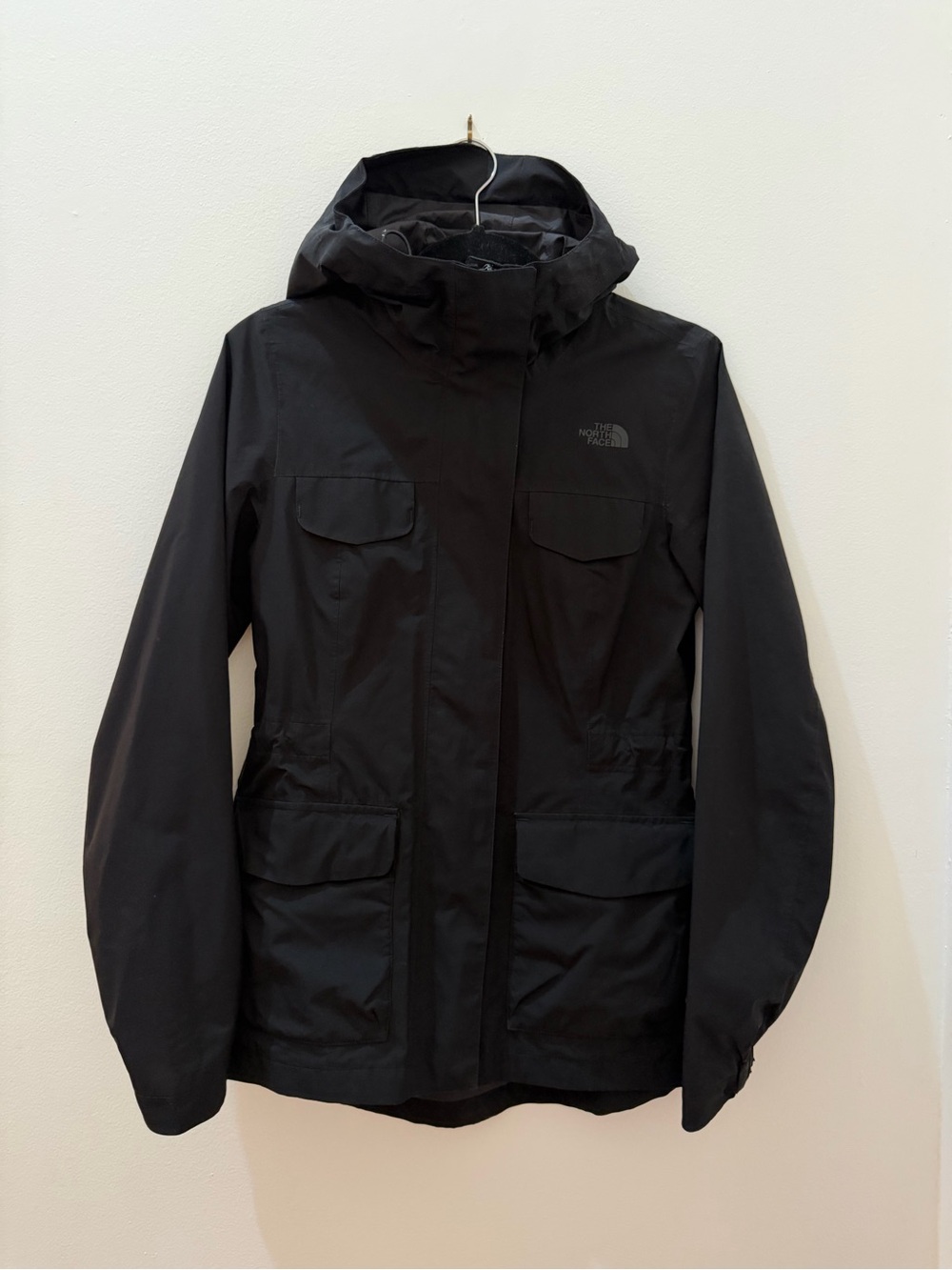 XS The North Face Women's Black Raincoat